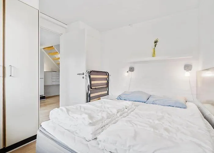 Апартаменты 6802-allinge-langebjergvej-98-lejl-98 Аллинге