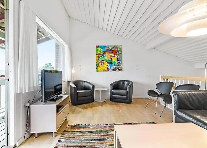 Апартаменты 6802-allinge-langebjergvej-98-lejl-98