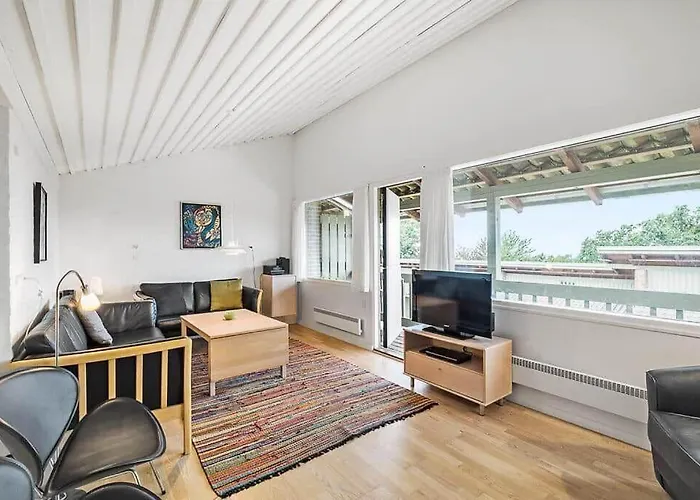 6802-allinge-langebjergvej-98-lejl-98 Апартаменты *